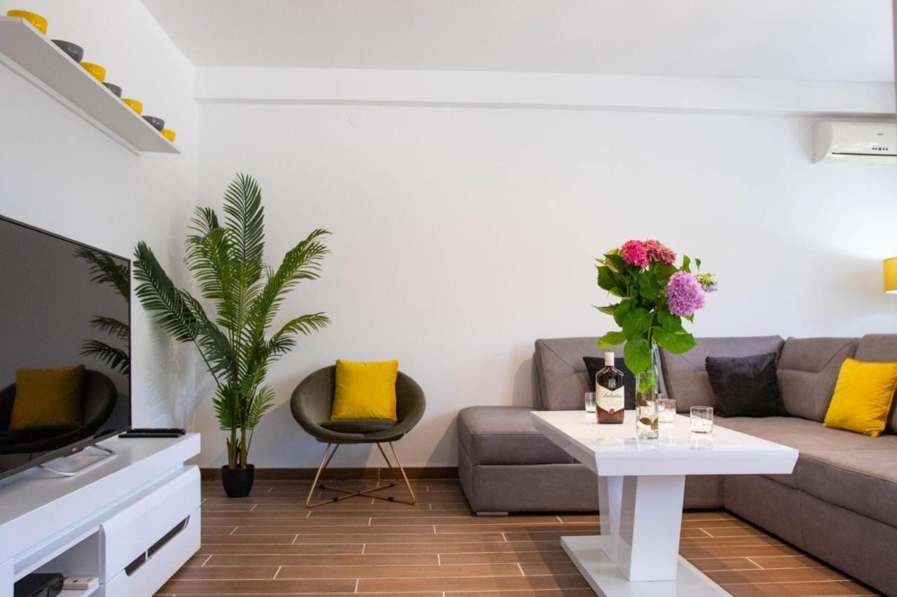Campi D'Oro Apartman Kotor Kültér fotó