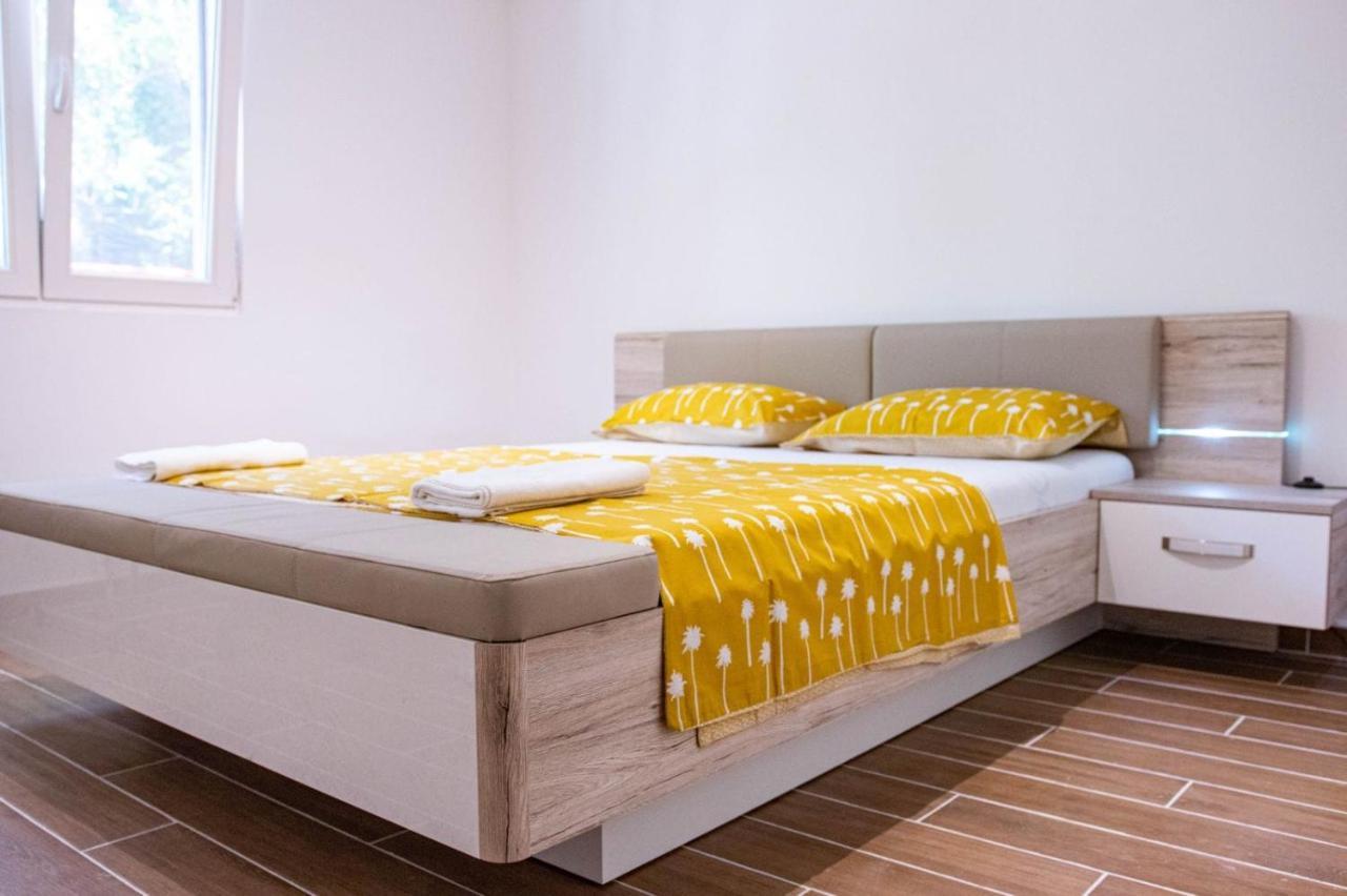 Campi D'Oro Apartman Kotor Kültér fotó
