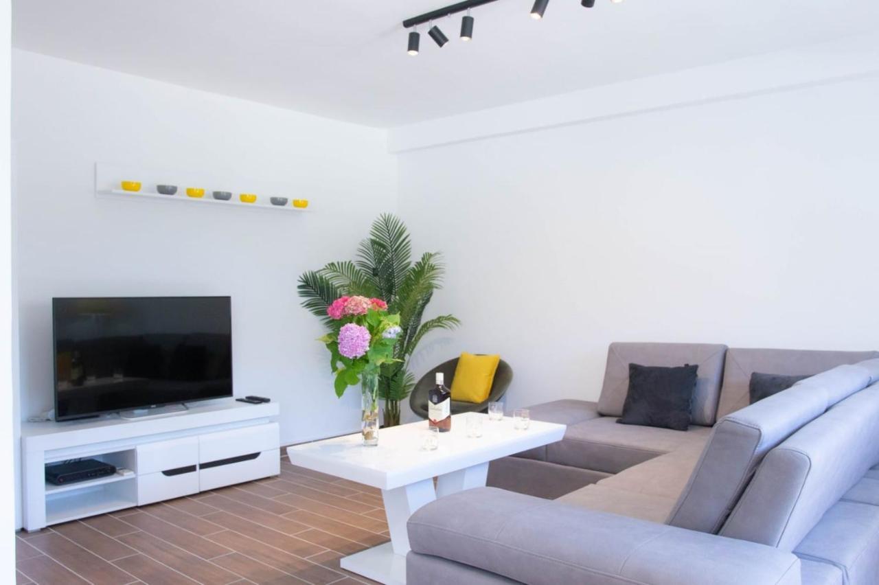 Campi D'Oro Apartman Kotor Kültér fotó
